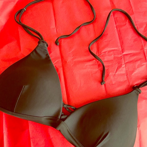 BONGO Other - EUC Super Comfortable Bikini Top☀️